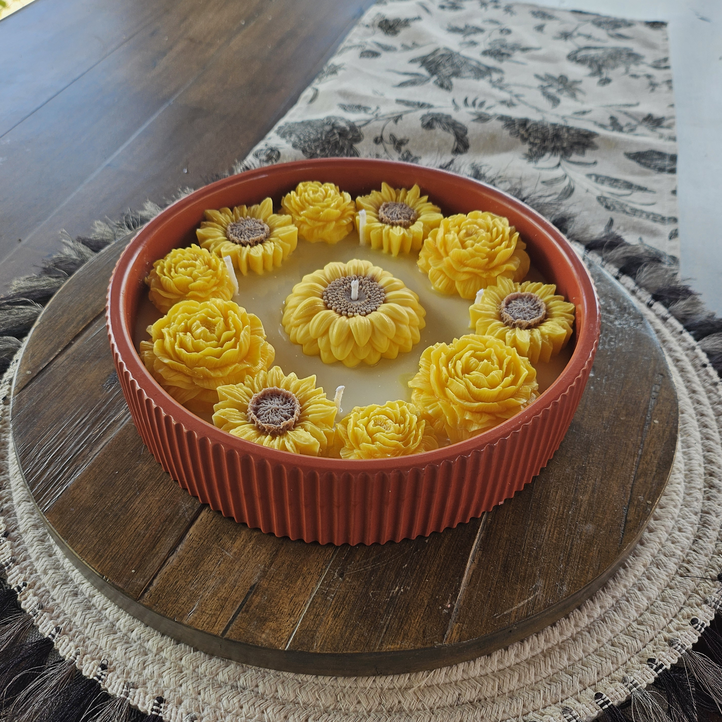 Vela Girasol - Rojo Ladrillo / Lima, Miel, Leche