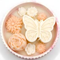 Vela Brisa de Mariposa - Blanca / Rosa / Leche, Miel
