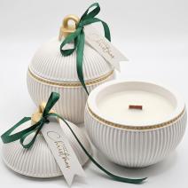 Vela Christmas Bauble Elegance - Blanca / Dorada / Magia Invernal